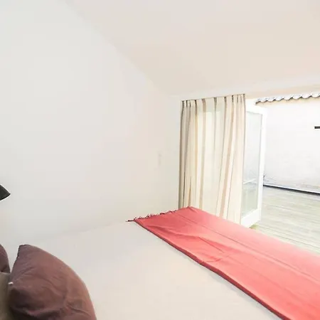 Exclusive And - Private Roof Terrace! Apartment