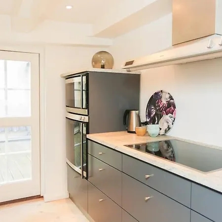 Exclusive And - Private Roof Terrace! شقة *